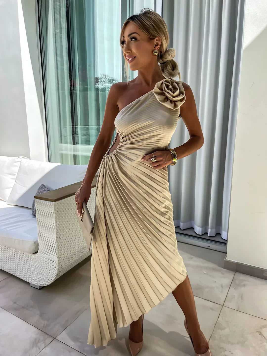Floral One-Shoulder Maxi Dress