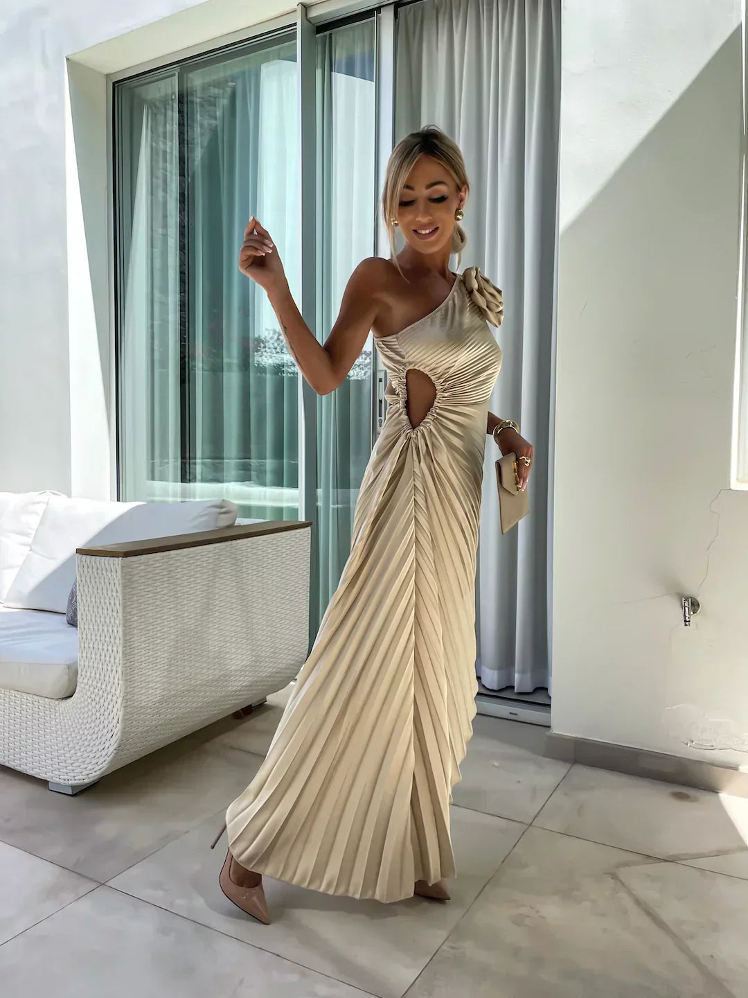Floral One-Shoulder Maxi Dress
