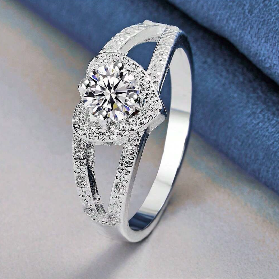 925 Sterling Silver Heart Zirconia Ring